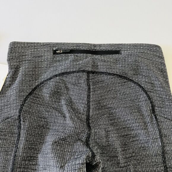 LULULEMON ATHLETICA Knit Heathered Black Speed Up MR Tight 28" Leggings - US 6 - Picture 5 of 9